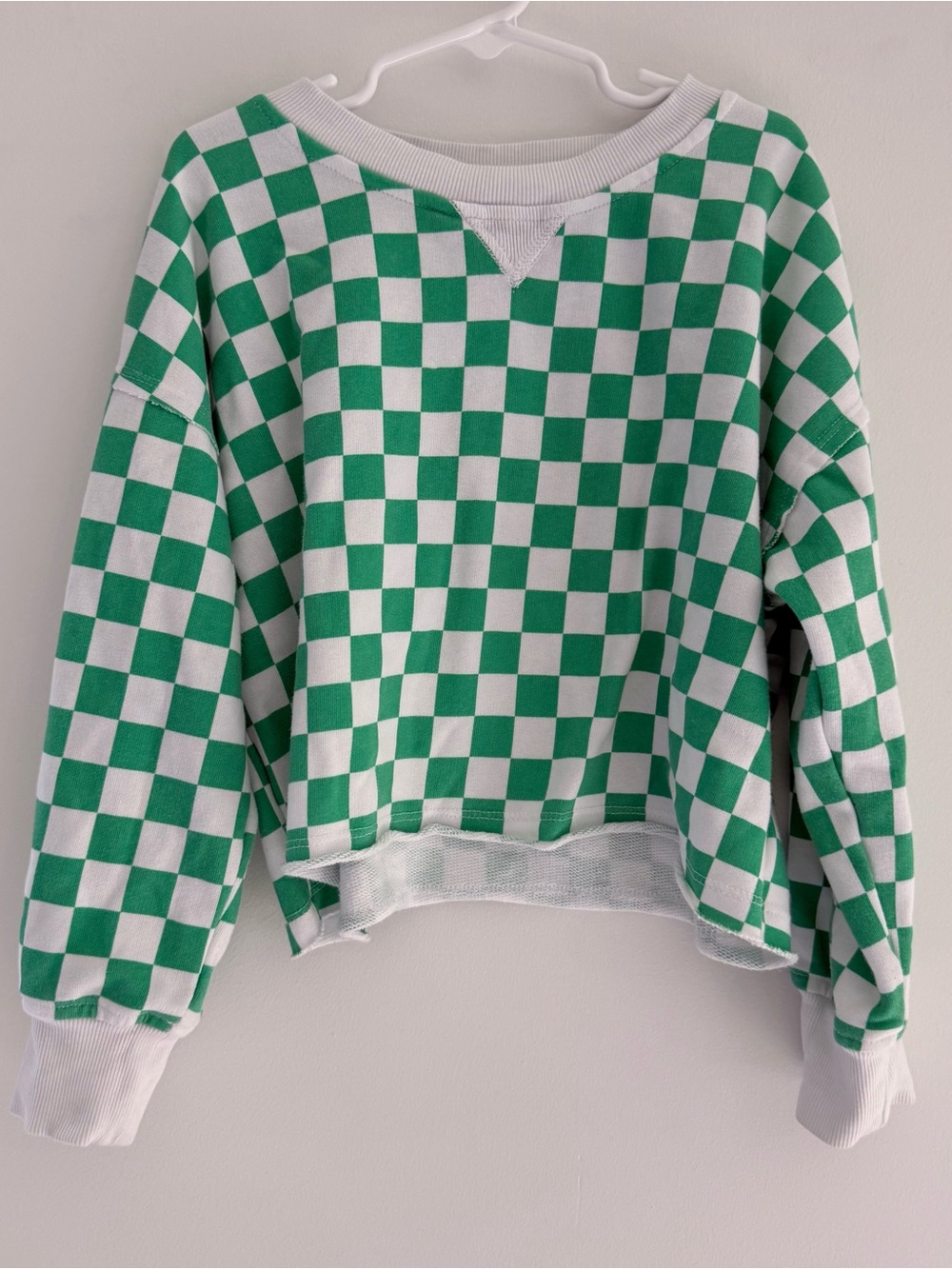 Checkered flowy crewneck